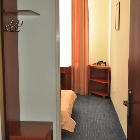Aqua Hotel 3*
