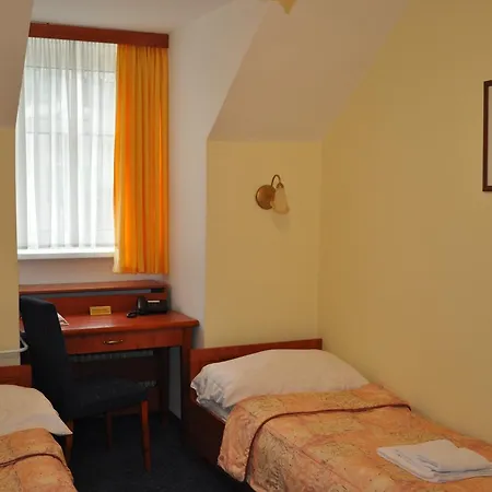 Hotel Aqua 3*