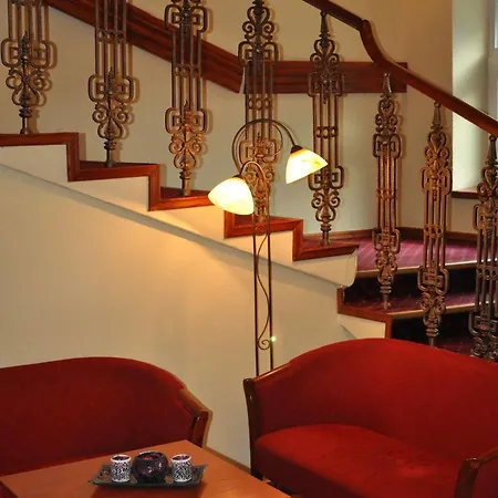 Aqua Hotel 3*